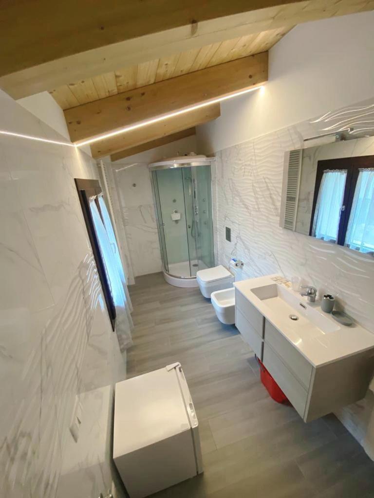 B&B Profumo Di Gelsomino Mombaroccio Exterior foto